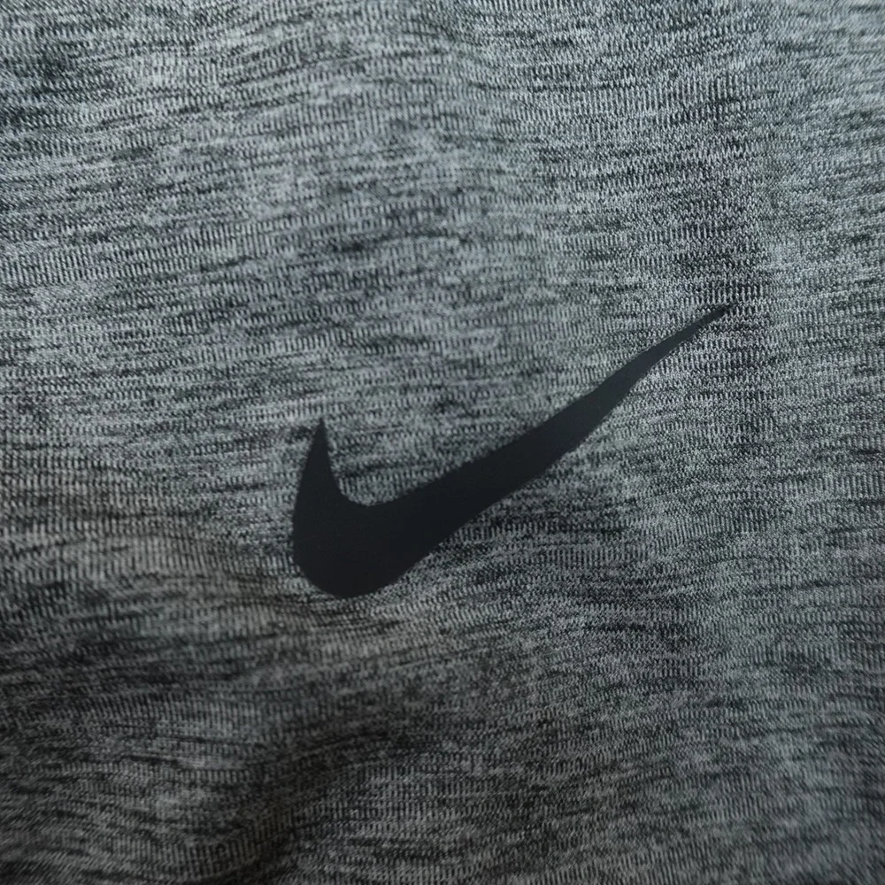 Nike Pants Mens 2XL Gray Yoga Dri Fit Swoosh Jogger Sweatpants Workout Gym Run